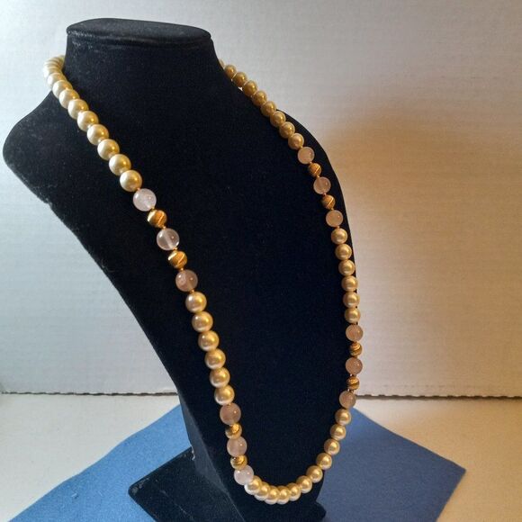 NWT Napier Faux Pearls/Pink & Gold Tone Beaded Necklace Cottagecore Grandmacore - Picture 2 of 6